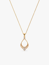 Golden Princess Pendant With Link Chain