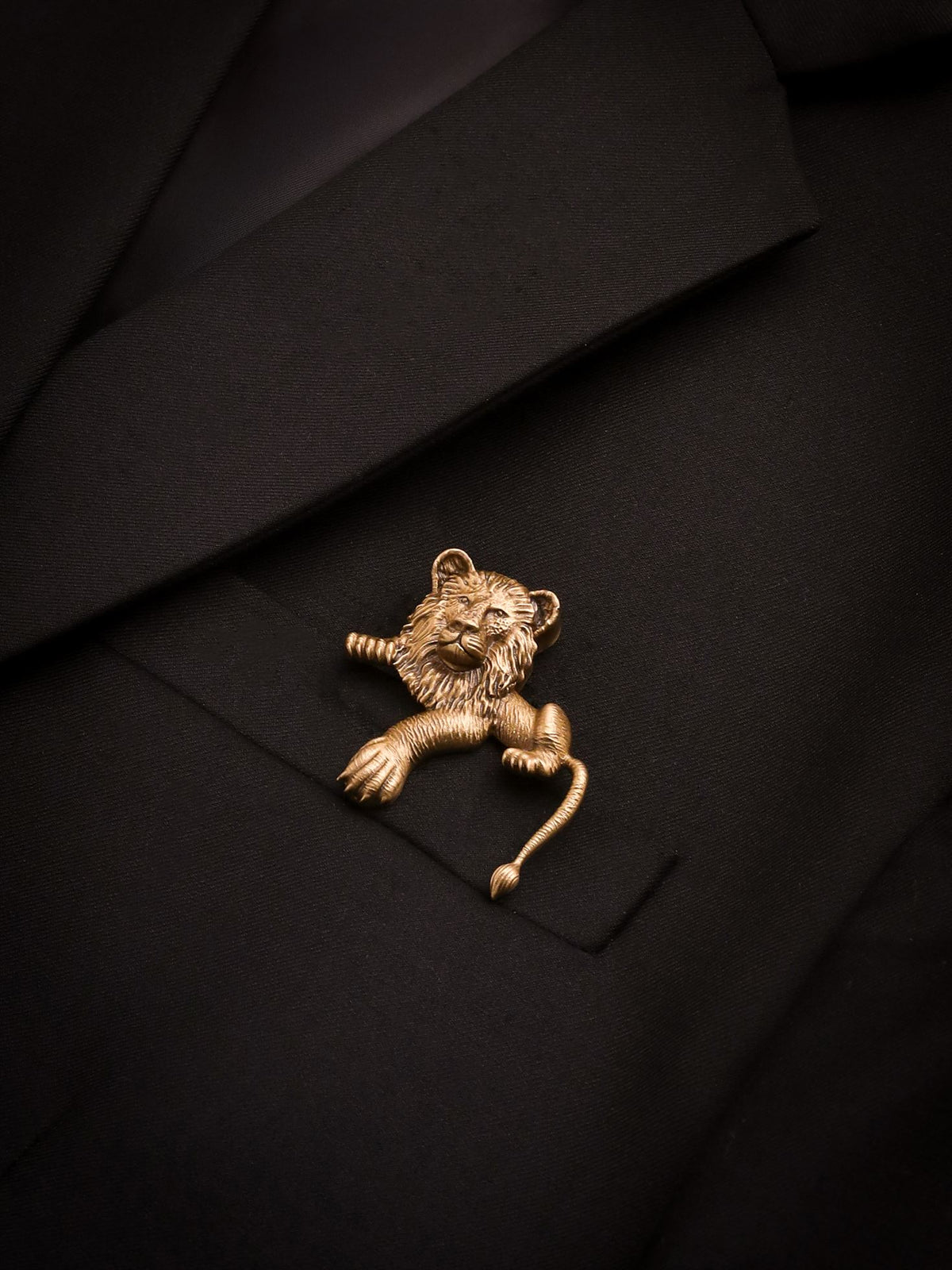 the Imperium Lion Brooch Main image