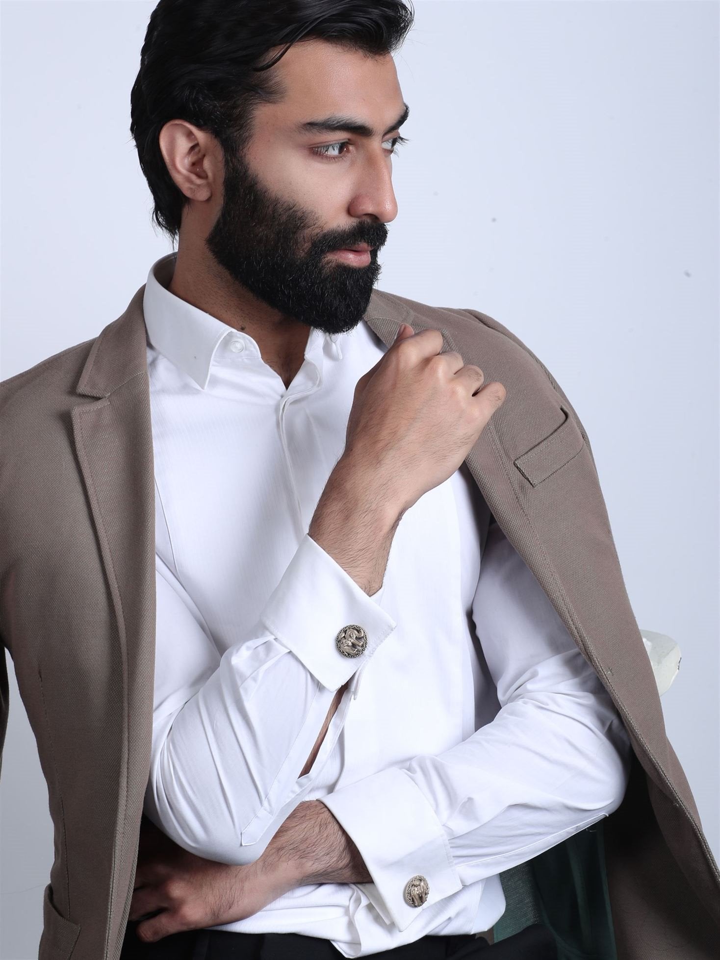 The Royal Majesty Cufflinks Secondary image