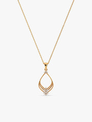 Golden Princess Pendant With Link Chain