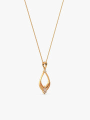 Golden Princess Pendant With Link Chain