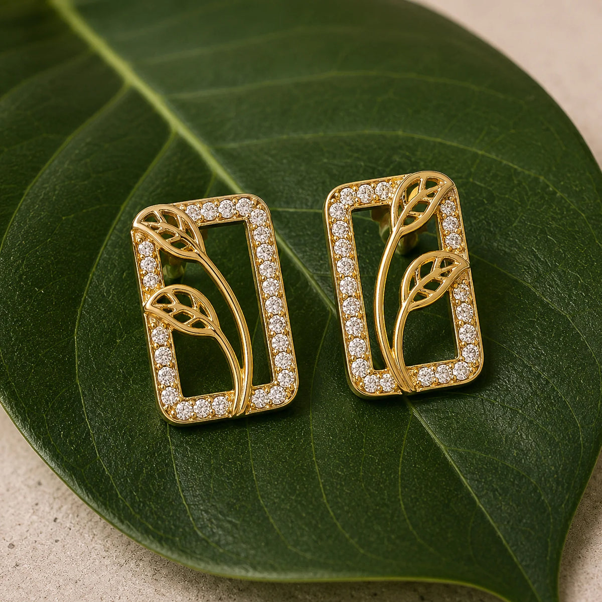 Leafy Affair Verdique Frame Stud Earrings Main image